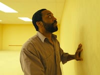 Chiwetel Ejiofor in Backrooms.