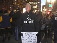 articles/2014/12/19/nyc-s-garner-protesters-vs-pro-cop-protesters/141219-siegel-protest-tease_nnnmtb