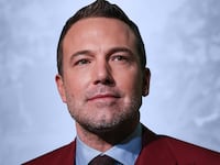 200219-bradley-affleck-tease2_vd5jdh