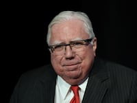 2019-01-28T201331Z_1091864242_RC129D92C000_RTRMADP_3_USA-TRUMP-RUSSIA-CORSI_nplwuz