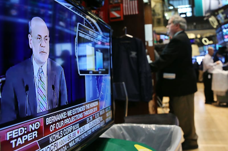 articles/2013/09/18/the-fed-s-bond-announcement-is-a-warning-to-republicans/130918-bernanke-gross-tease_yt4yz9
