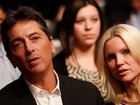 articles/2017/04/28/now-scott-baio-s-wife-renee-defend-his-dick-size/rsz_rtx2pllz_gbehpk