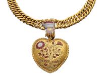 500-Year-Old Royal Pendant Sells For $4.6 Million After Discovery by Amateur Metal Detectorist