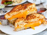 180411-rothbaum-grilled-cheese-tease_e7hun8