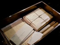 articles/2014/10/08/new-york-s-century-old-time-capsule-is-a-dud/141008-jjones-time-tease_hzp9bt