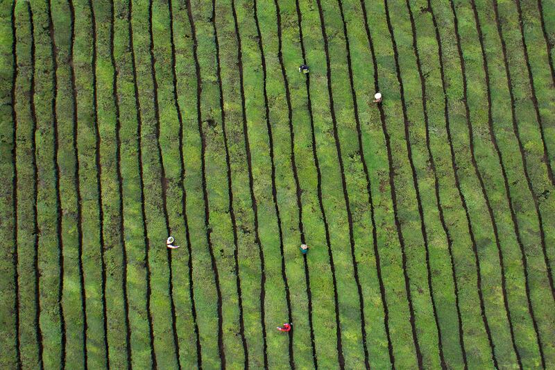 galleries/2016/04/16/these-pictures-of-china-from-above-are-stunning/160415-china-from-above-06_ukndhv
