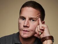 articles/2014/03/18/marine-kyle-carpenter-to-receive-the-medal-of-honor/140317-siegel-carpenter-tease_iwnh0r