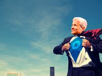 articles/2013/05/08/jamie-dimon-pushed-out-at-jpmorgan-chase-fat-chance/130507-gross-dimon-invincible-tease_yzf7fi