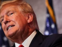 2023-01-30T210939Z_740041020_RC2XZY9OC4OA_RTRMADP_3_USA-TRUMP-NEW-YORK_efv0sm
