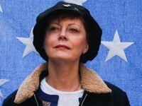 200910-dacosta-Sarandon-tease_oyb6ia