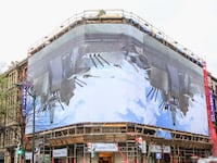 articles/2014/04/10/is-the-guggenheim-bilbao-censoring-artists/140410-guggenheim-bilbao-tease_xuetlv