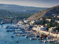 191127-nemtsova-crimea-tease_joeh1y