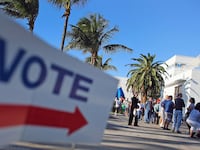 articles/2014/09/07/class-issues-not-race-will-likely-seal-the-next-election/140905-Kotkin-class-vote-tease_cupnji