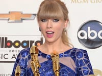 articles/2013/05/20/billboard-music-awards-2013-best-moments-taylor-swift-more-video/130519-billboard-awards-fallon-tease_d7b3iz