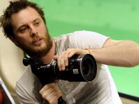 180223-duncan-jones-tease_xqwepu
