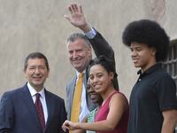 articles/2014/07/23/bill-de-blasio-s-roman-holiday/140722-nadeau-deblasio-tease_h1jfct