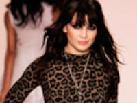 articles/2009/04/22/the-high-life-of-daisy-lowe/gould-simon-daisy-lowe_23298_lmcew9