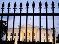 cheats/2014/11/13/secret-service-blunders-led-to-intrusion/141114-white-house-cheat_keisjp