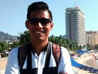 articles/2017/04/07/trump-s-policy-may-send-reporter-back-to-mexico-where-he-risks-being-killed/170406-glawe-journalist-tease_jxa7bm