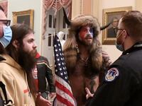 2021-01-13T141005Z_1496784416_RC227L9XY6X2_RTRMADP_3_USA-ELECTION-CAPITOL-ARRESTS_swsxlw