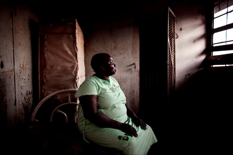 articles/2011/12/15/south-sudan-s-women-building-the-world-s-newest-nation/new-south-sudan-women-hunt_ru1fgv