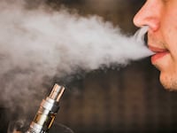 articles/2015/11/02/cdc-says-e-cigs-help-you-quit-smoking/151102-coolman-e-cigs-tease_vmqyip