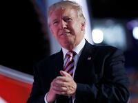 cheats/2016/07/28/trump-seeks-78-visas-for-foreign-workers/160721-donald-trump-cheat_apqhzy