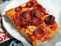 180809-buffalo-pizza-tease_tbmbw6