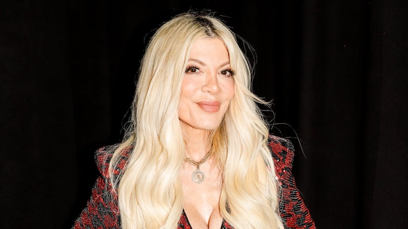 Tori Spelling at iHeartRadio Jingle Ball held at the Kia Forum on December 1, 2023 in Los Angeles, California.