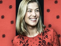181101-Schager-Rosamund-Pike-tease_znplsi