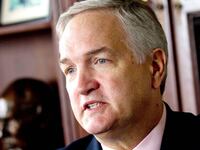articles/2017/02/09/the-curious-case-of-big-luther-strange/170209-murray-luther-tease_yfbsru