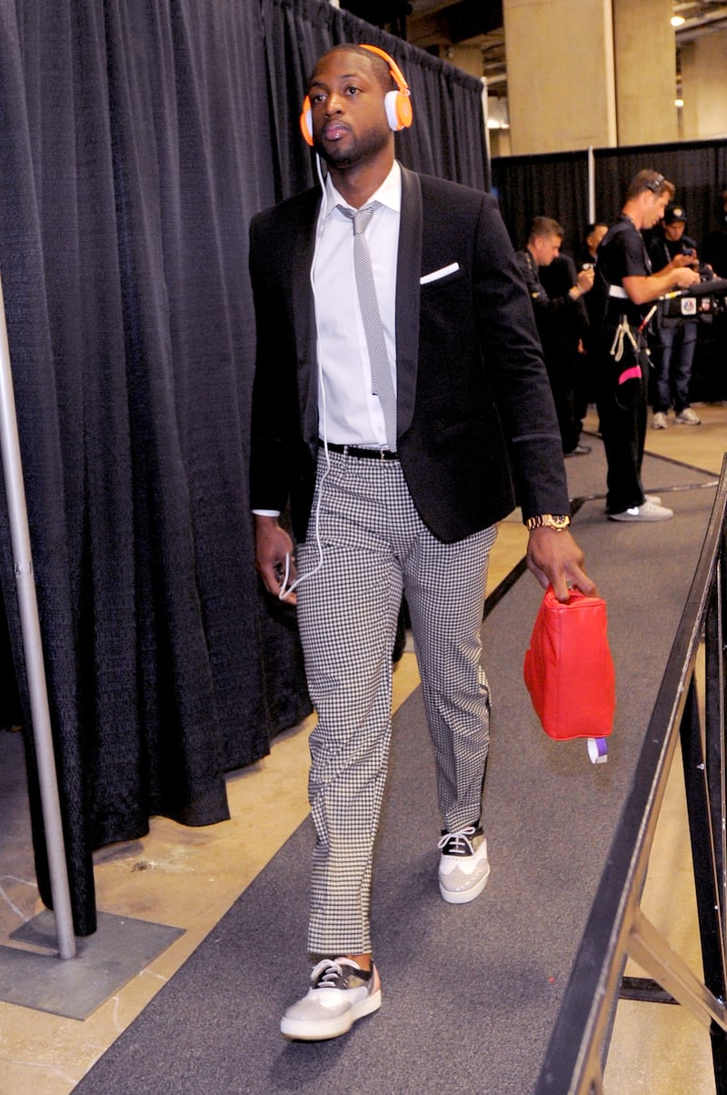 galleries/2013/06/18/dwyane-wade-s-wild-nba-playoffs-style-photos/130617-dwyane-wade-playoffs-style-0611_ryvyhv