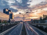 articles/2016/06/10/are-millennials-buying-cars-to-follow-their-dreams/160601-kbb-adam-grebek-tease_f0ituz