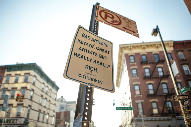 articles/2013/10/18/new-yorkers-are-calling-out-banksy/131016-anti-banksy-tease_y7hvpp