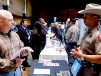 articles/2013/04/08/after-soldiering-a-challenging-transition-into-civilian-work/130405-larson-unemployed-vet-tease_zkktel