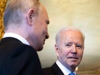 220222-biden-sanctions-russia-hero_uesw3m