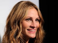 articles/2011/10/22/horoscopes-october-23-29-2011/julia-roberts-horoscopes-starsky-cox_s7kxlu