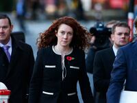 articles/2013/10/30/murdoch-s-news-of-the-world-editors-admit-to-phone-hacking/131030-brooks-coulson-trial-juknes-hines-tease_bwuve1