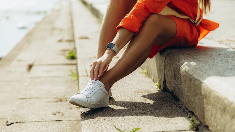 Best sneakers for foot pain