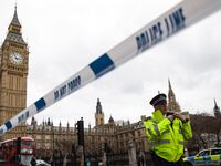 articles/2017/03/22/apparent-attack-reported-outside-u-k-parliament-in-london/170322-british-parliment-tease2_qhg0yl