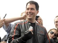 articles/2015/06/09/scott-walker-drafts-a-homeschooled-army/150608-woodruff-walker-kids-tease_nsvj53