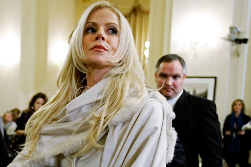articles/2012/01/04/michaele-and-tareq-salahi-s-hellish-divorce/salahis-divorce-breakup-dimond_v0kgim