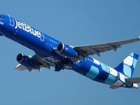 LOS ANGELES, CALIFORNIA - OCTOBER 17: A JetBlue Airways Airbus A321 airplane departs from Los Angeles International Airport en route to New York on October 17, 2025 in Los Angeles, California.