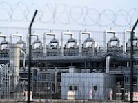 2022-03-16T170422Z_1831036356_RC2S3T9W703S_RTRMADP_3_UKRAINE-CRISIS-GERMANY-ENERGY_aghm9v