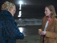 Jean Smart and Hannah Einbinder
