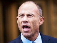180810-Ryland-Avenatti-Goes-to-Iowa-hero_oguxbp