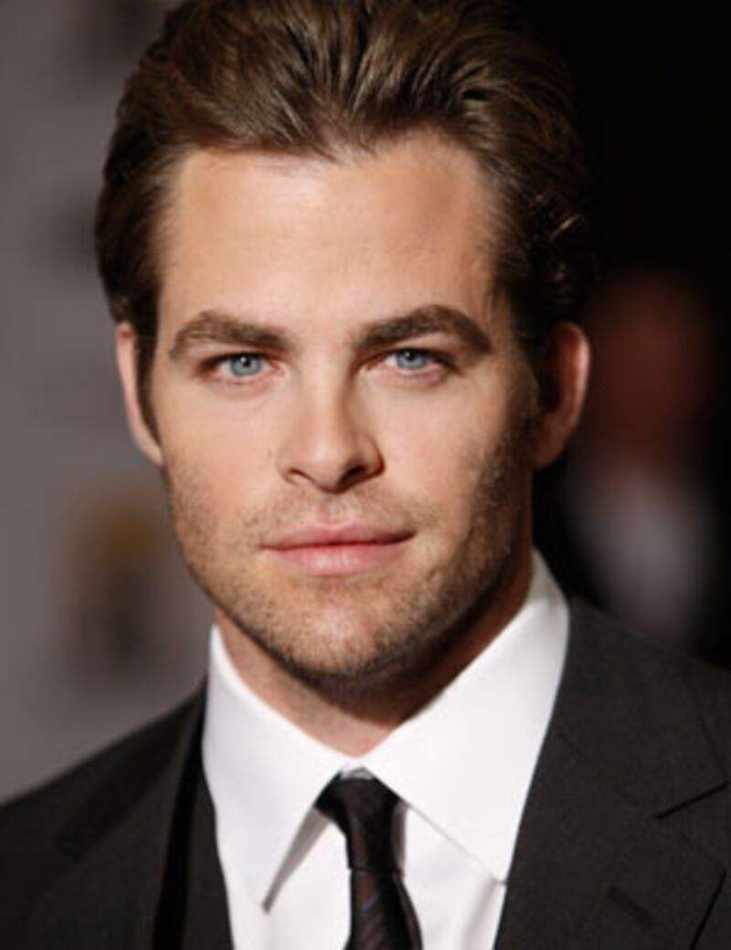 articles/2009/01/24/breakout-stars-of-2009/breakout-stars-chris-pine_vdez9n
