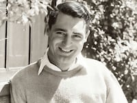 201017-Eyman-CaryGrant-biography-sexuality-tease_gtqmmx