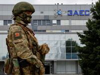 2022-09-01T121505Z_1575714127_RC2B8W94A7GO_RTRMADP_3_UKRAINE-CRISIS-IAEA-MISSION-ARRIVAL_kerzr3