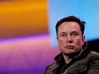 2021-11-10T133822Z_1773855960_RC2PRQ9FOJV2_RTRMADP_3_TESLA-MUSK-STAKE-STOCKS_aea03v